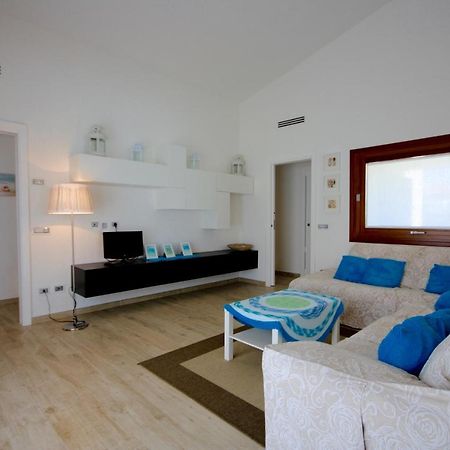 Villa Franca By Wonderful Italy San Teodoro  Bagian luar foto