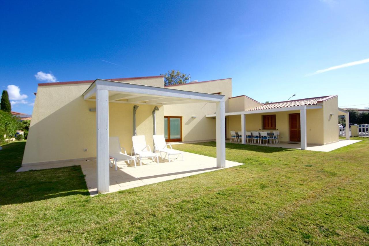 Villa Franca By Wonderful Italy San Teodoro  Bagian luar foto